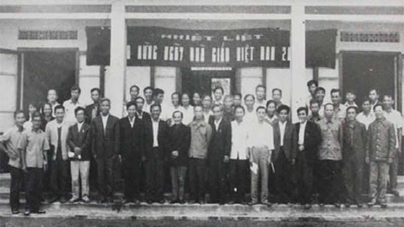Lễ kỷ niệm ngày Nhà giáo Việt Nam đầu tiên ở nước ta